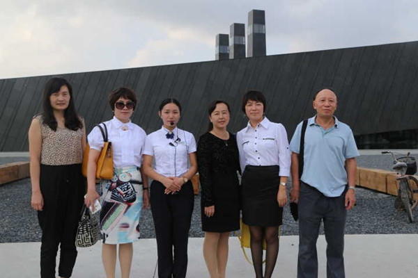 旅游烹饪学院组织师生参观侵华日军731部队遗址