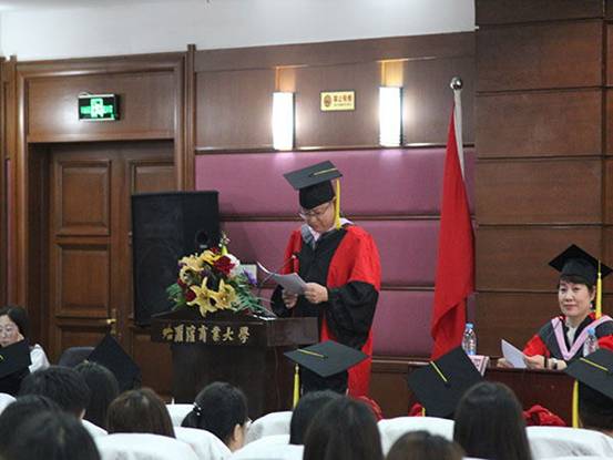 旅游烹饪学院隆重举行2018届毕业生庆典