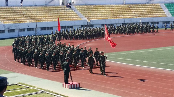 旅游烹饪学院获得2015级军训先进连队标兵称号