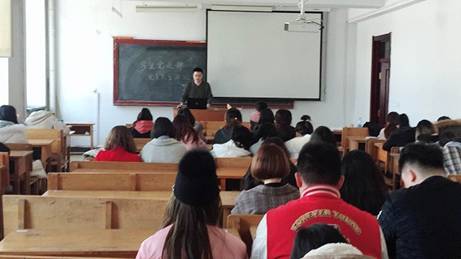 旅游烹饪学院学生党支部组织生活会民主评议党员圆满结束